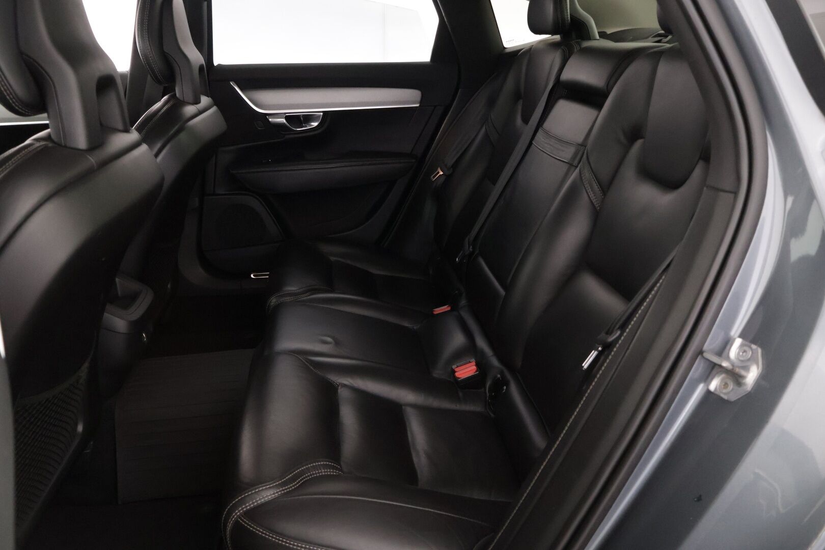 Volvo S90 2017 D4 Inscription aut *Näyttävä / Adapt. Vakkari / Webasto / Navi / Muistipenkit / Kaistavahti / 18&20" Vanteet!* - Komea yksilö / Särmä huoltohistoria / Sisäänajettu