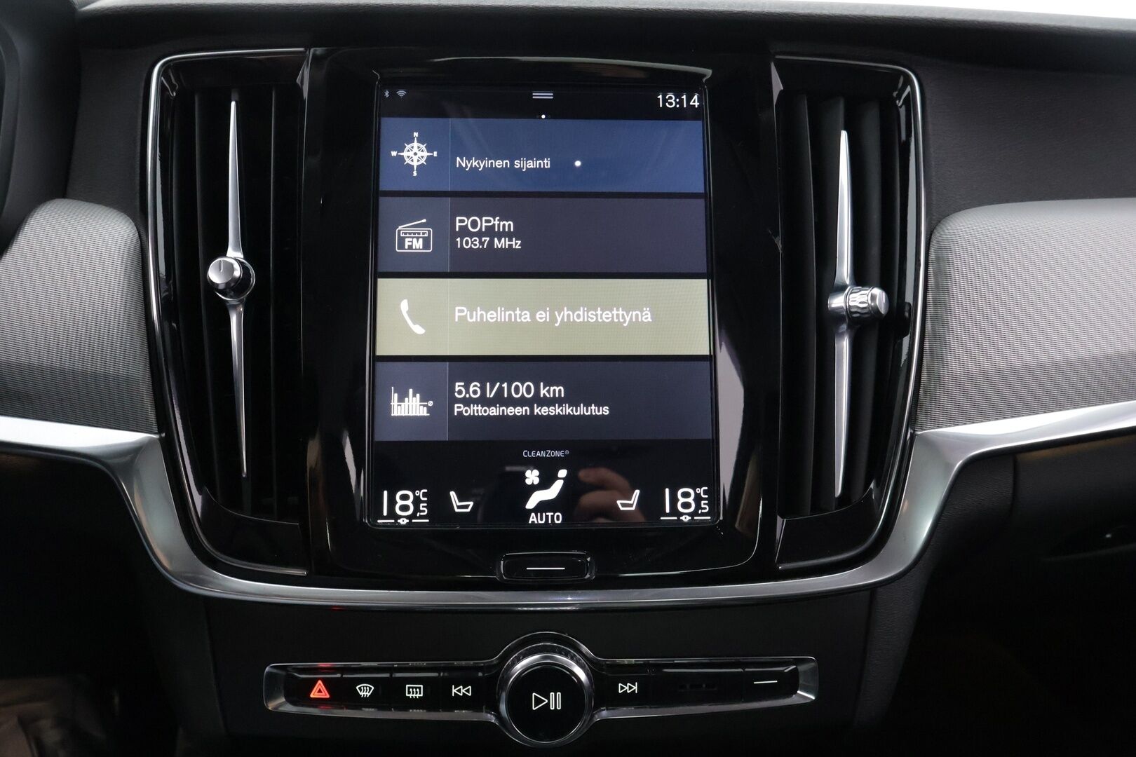 Volvo S90 2017 D4 Inscription aut *Näyttävä / Adapt. Vakkari / Webasto / Navi / Muistipenkit / Kaistavahti / 18&20" Vanteet!* - Komea yksilö / Särmä huoltohistoria / Sisäänajettu