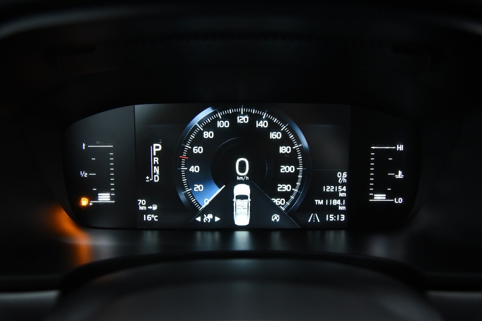 Volvo S90 2017 D4 Business aut / Adapt.Vakkari / Navi / PA-lisälämmitin / Vetokoukku / P-Tutkat / Keyless - 2-Omisteinen Suomi-Auto merkkiliikkeen huoltohistorialla!