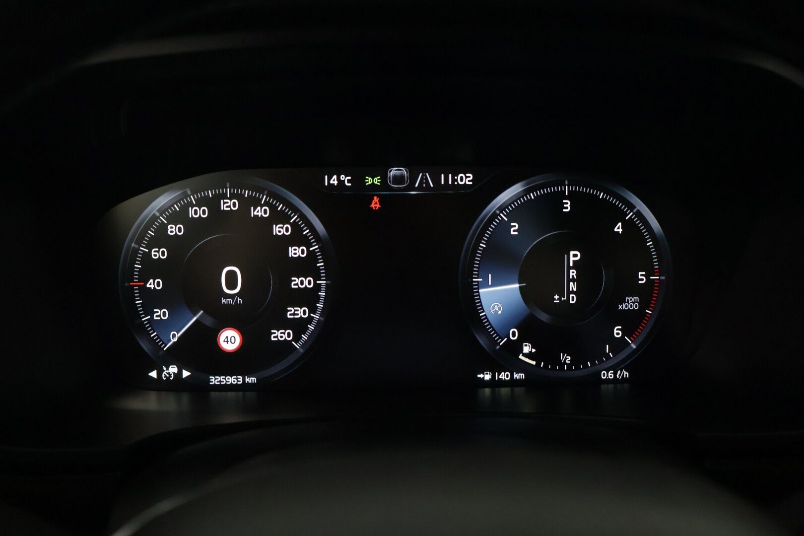 Volvo S90 2016 **YritysOutlet - Myydään vain yrityksille - Kahdet renkaat, Hyvät varusteet, Hyvä huoltohistoria.