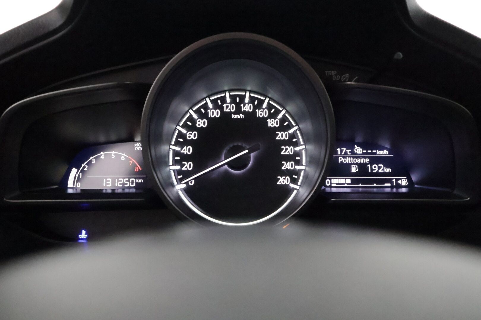 Mazda 3 2017 5HB 2,0 (120) SKYACTIV-G Premium Plus 6MT 5ov BV2 - Suomi-auto / Xenon / P. Tutka / Sisätilanlämmitin / Aut. Ilmastointi / 2x Avain / 2x Renkaat / 