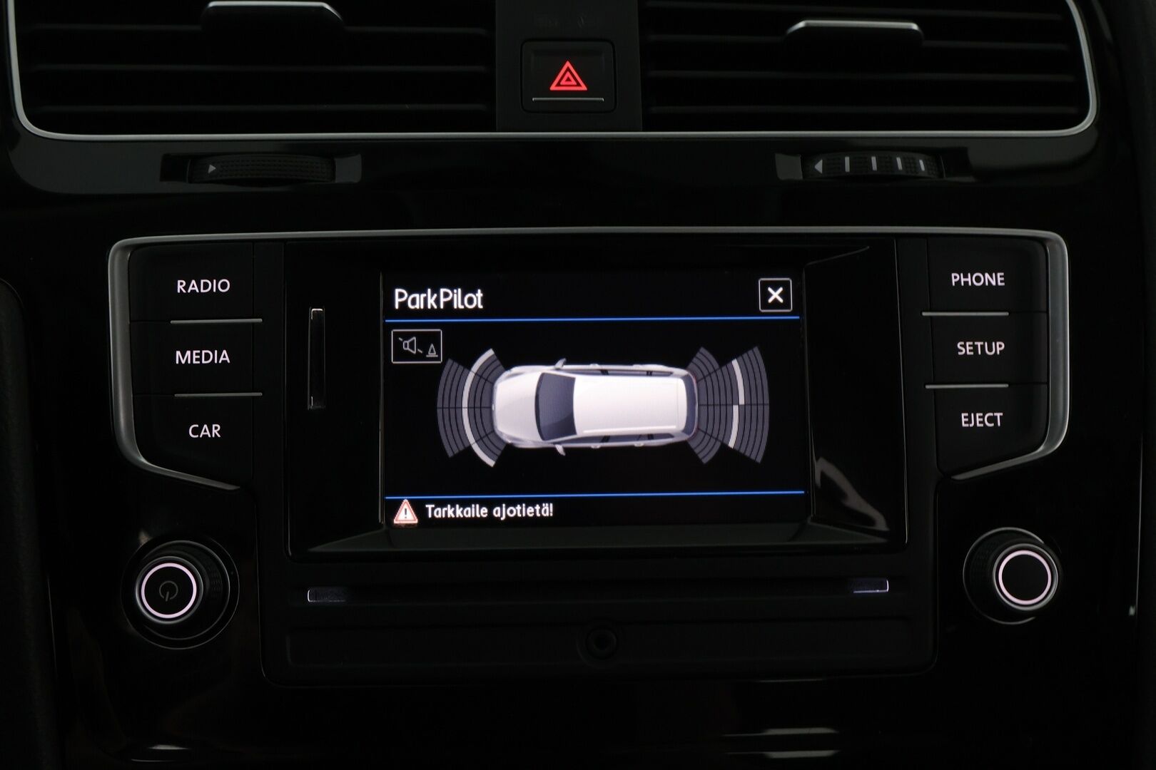 Volkswagen Golf 2017 Variant Allstar 1,2 TSI 81 kW (110 hv) DSG-automaatti * Webasto / Vakkari / Peruutustutkat / Xenon / Kaarrevalot - 2x Renkaat / Juuri tullut Tampereelle!