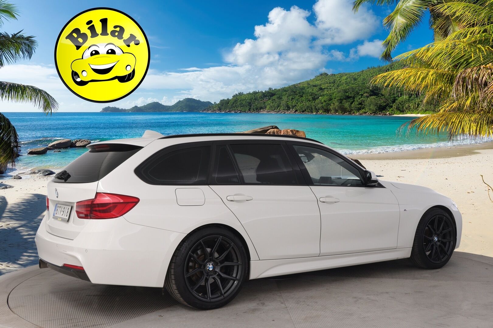 BMW 320 2017 F31 Touring 320i A Business LCI M-Sport Edition - Harman&Kardon | Panorama | Alcantara | Taittuva Koukku | B48 | Sportti penkit | Shadow Line