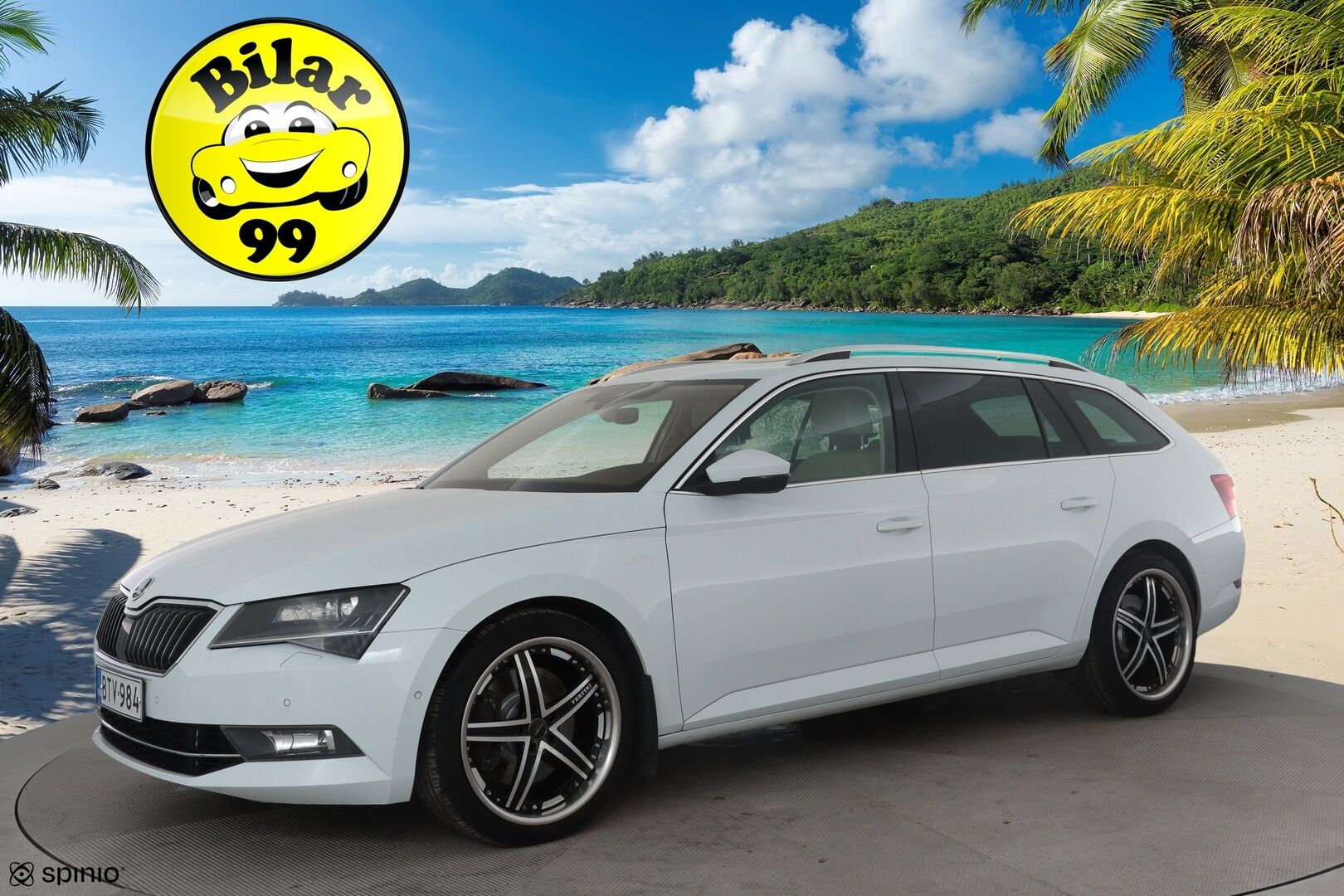 Skoda Superb 2017 Combi 2,0 TSI 280 4x4 L&K DSG *ACC / Webasto / Panorama / Muistipenkki / Ilmastoidut nahat / Navi / P.tutkat / Canton* - Suomi-auto / Kahdet renkaat aluvanteilla