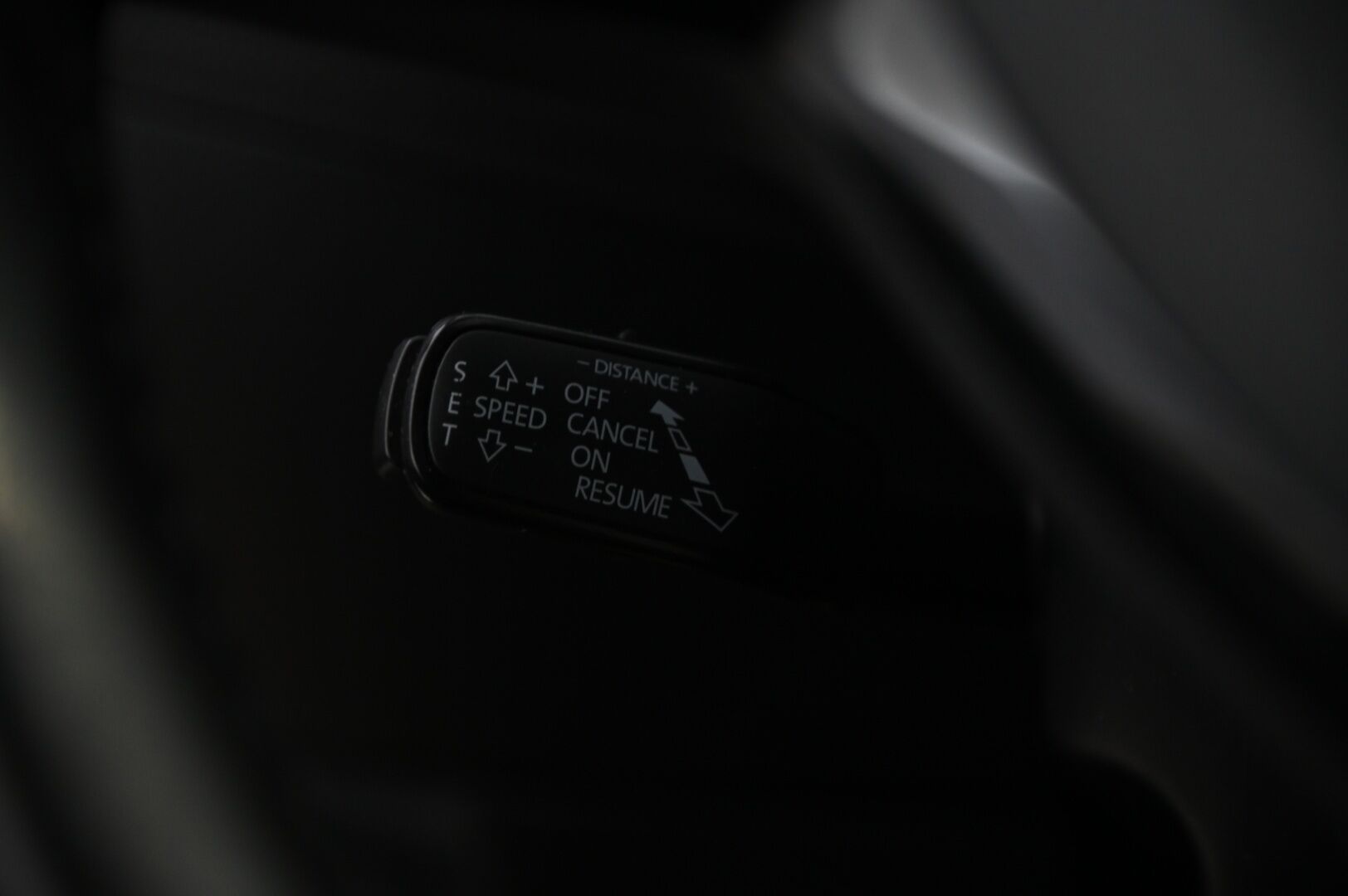 Skoda Superb 2017 1,8 TSI Elegance DSG Autom *Webasto / Lämmitettävä lasi / Kattolukku / ACC / Muistipenkki* - Juuri huollettu! / Canton äänentoisto & Navi / 2xrenkaat alumiinivantein!*