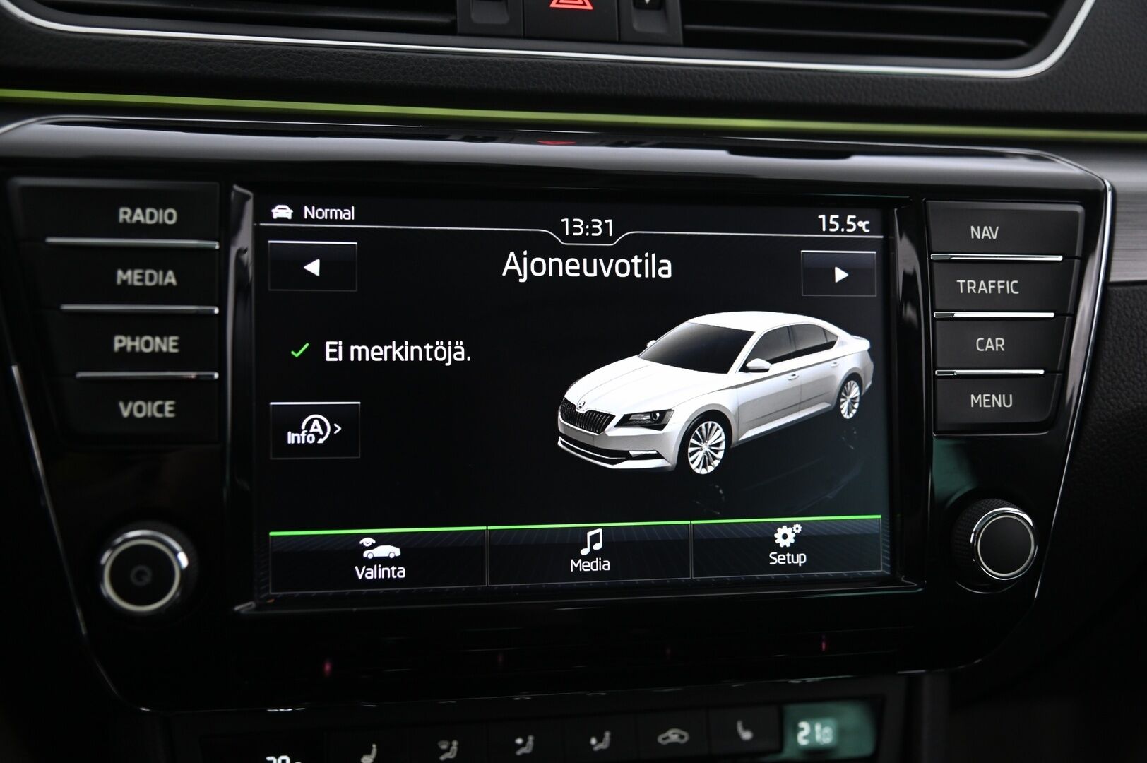 Skoda Superb 2017 1,8 TSI Elegance DSG Autom *Webasto / Lämmitettävä lasi / Kattolukku / ACC / Muistipenkki* - Juuri huollettu! / Canton äänentoisto & Navi / 2xrenkaat alumiinivantein!*