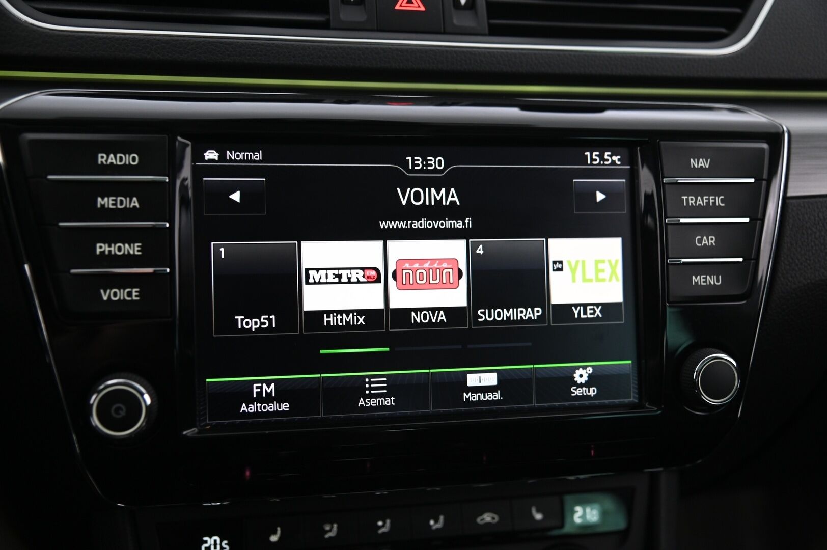 Skoda Superb 2017 1,8 TSI Elegance DSG Autom *Webasto / Lämmitettävä lasi / Kattolukku / ACC / Muistipenkki* - Juuri huollettu! / Canton äänentoisto & Navi / 2xrenkaat alumiinivantein!*