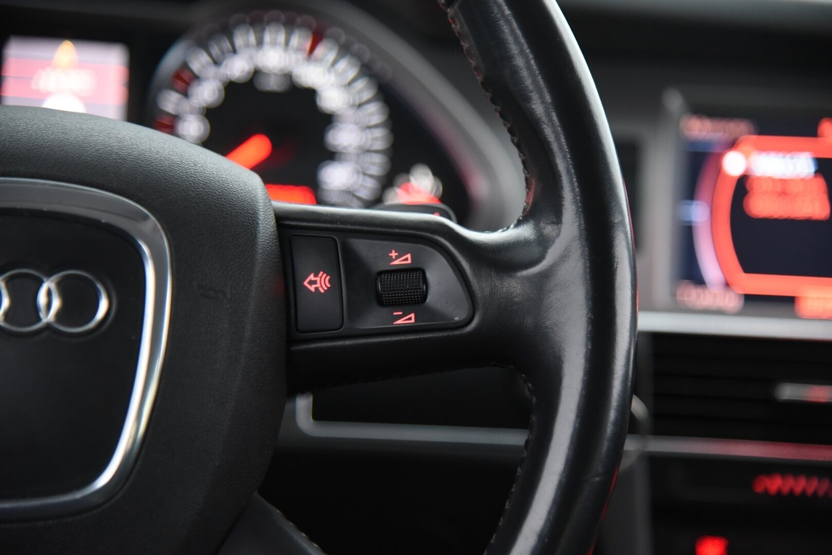 Audi A6 2007 Avant 3,0 TDI 165 kW quattro tiptronic-aut. / YritysOutlet - Myydään vain yrityksille - YritysOutlet - Myydään vain yrityksille