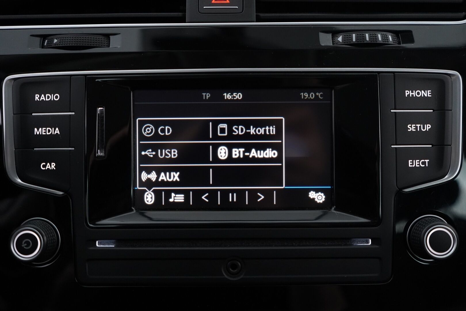 Volkswagen Golf 2016 Variant Allstar 1,2 TSI 81 kW (110 hv) DSG-automaatti *Koukku / Webasto / Ratinlämmitin / Tutkat / Vakkari* - Juuri katsastettu / Kahdet renkaat alumiinivantein / Allstar / 26.05.2025 huollettu / Jakopää vaihdettu 07.2023