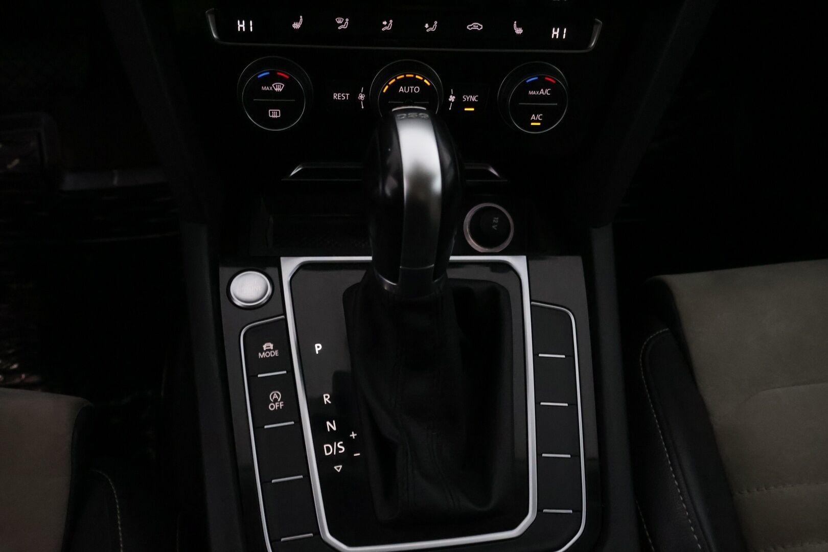 Volkswagen Passat 2016 Variant Highline 1,4 TSI 110 kW (150 hv) ACT DSG *ACC / DynAudio / LED ajovalot / S.Luukku / Digimittaristo* - *11kk leimaa!! / Jakopää tehty hiljattain!!*