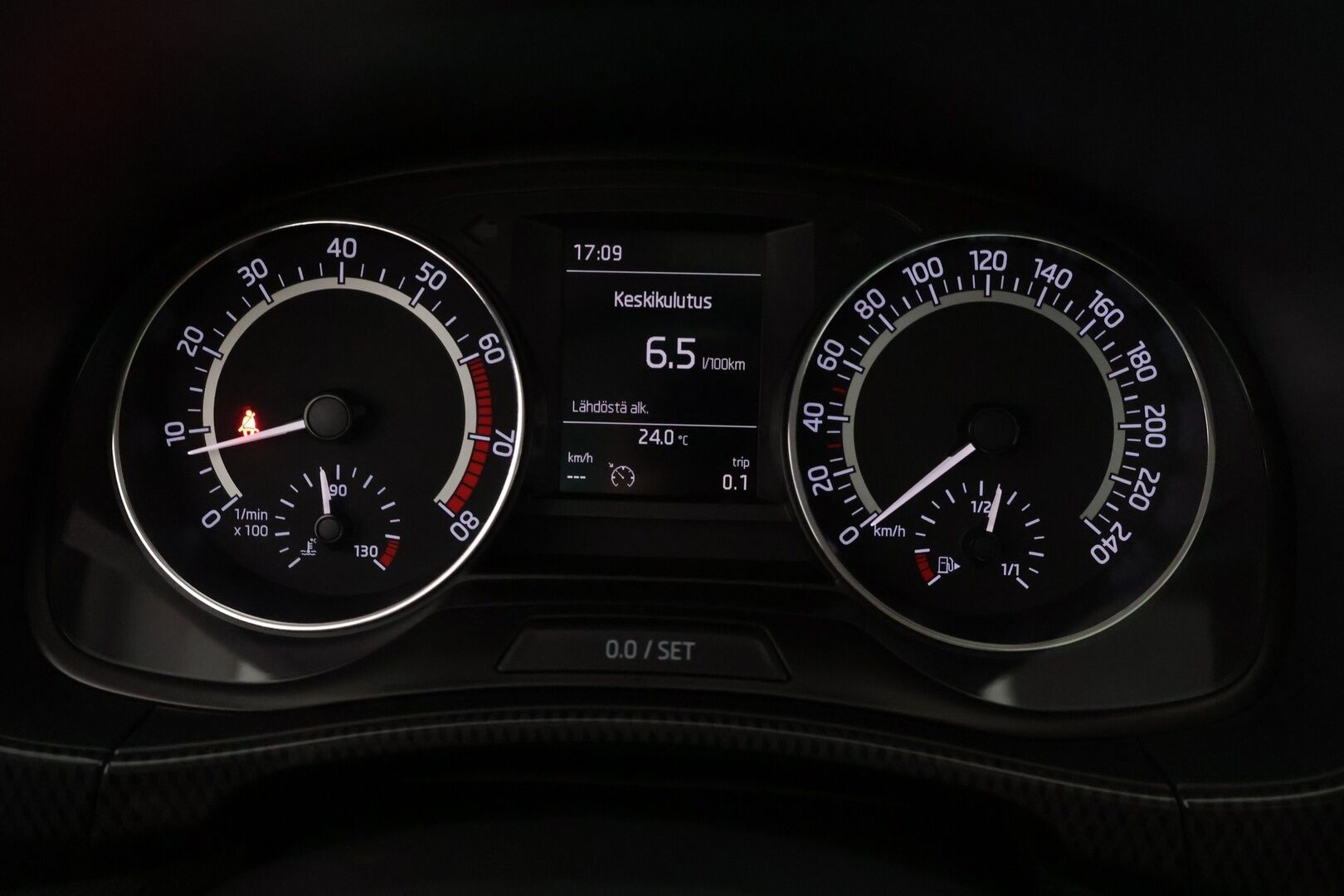 Skoda Fabia 2017 1,2 TSI 110 Monte Carlo *Lohko ja sisälämm. / Tutkat / Kessy / SmartLink / Vakkari* - *Suomi-Auto / 2xrenkaat ja vanteet / Siisti yksilö*
