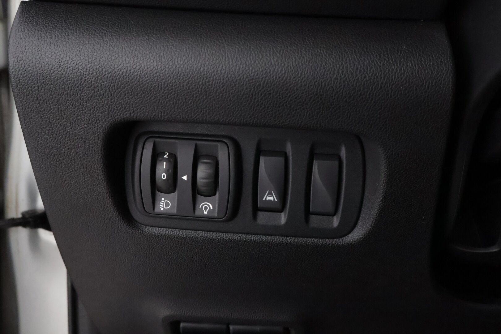 Renault Kadjar 2017 Energy TCe 130 Zen * Vakkari / Puolinahkasisusta / Lohkolämmitin / Digimittari / Peruutustutkat / 2x Renkaat - Juuri tullut Tampereelle!