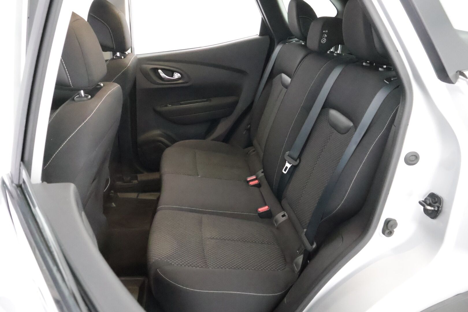 Renault Kadjar 2017 Energy TCe 130 Zen * Vakkari / Puolinahkasisusta / Lohkolämmitin / Digimittari / Peruutustutkat / 2x Renkaat - Juuri tullut Tampereelle!