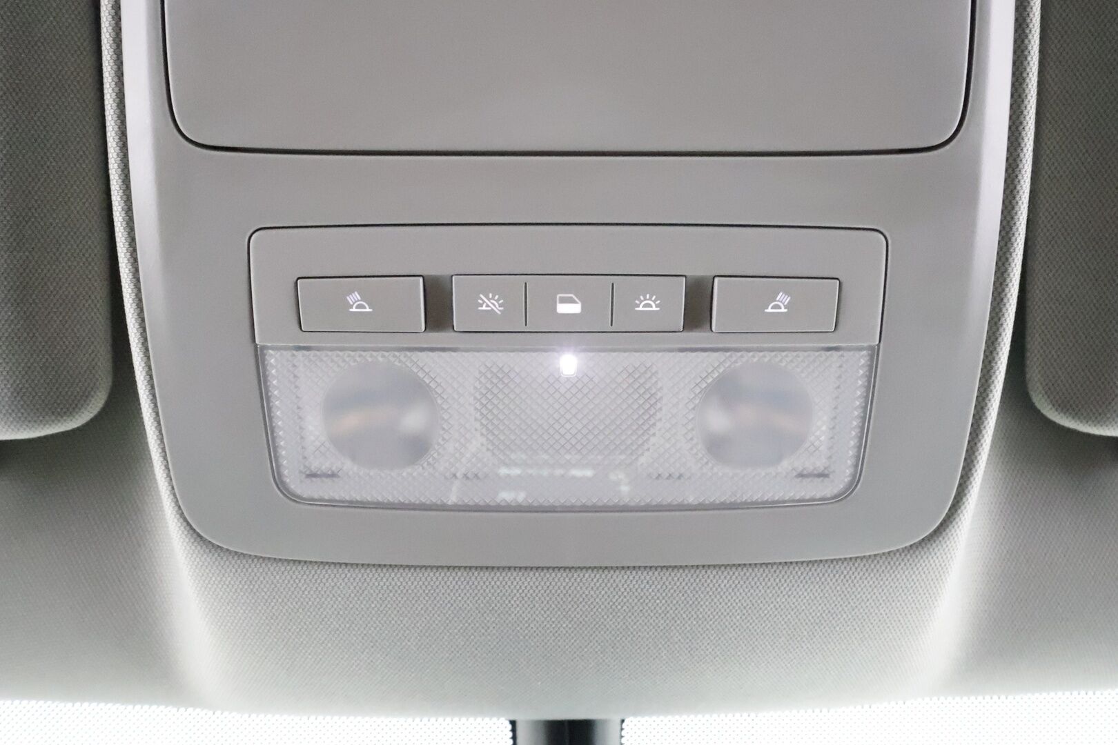 Opel Zafira 2018 Enjoy 1,4 Turbo ecoFLEX 103kW MT6 7-paik * Matrix-LED / P.kamera / Vakkari / Sportpenkit / Bluetooth / Ratinlämmitys * - Suomi-auto / Kahdet renkaat - Osta nyt, maksa vasta ensi vuonna