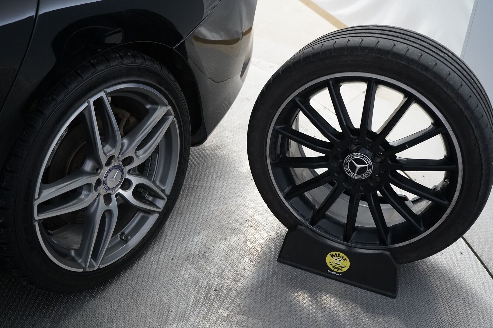 Mercedes-Benz CLA 2017 250 4Matic A Shooting Brake Business AMG *Panorama / Webasto  / Äänentoisto / Nahat / Muistipenkit / Kamera* - Säntilliset huollot / Kahdet renkaat AMG vantein