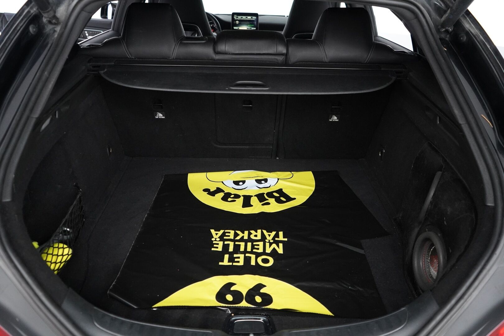 Mercedes-Benz CLA 2016 250 4Matic A Shooting Brake Business AMG *Panorama / Webasto  / Äänentoisto / Nahat / Muistipenkit / Kamera* - Säntilliset huollot / Kahdet renkaat AMG vantein