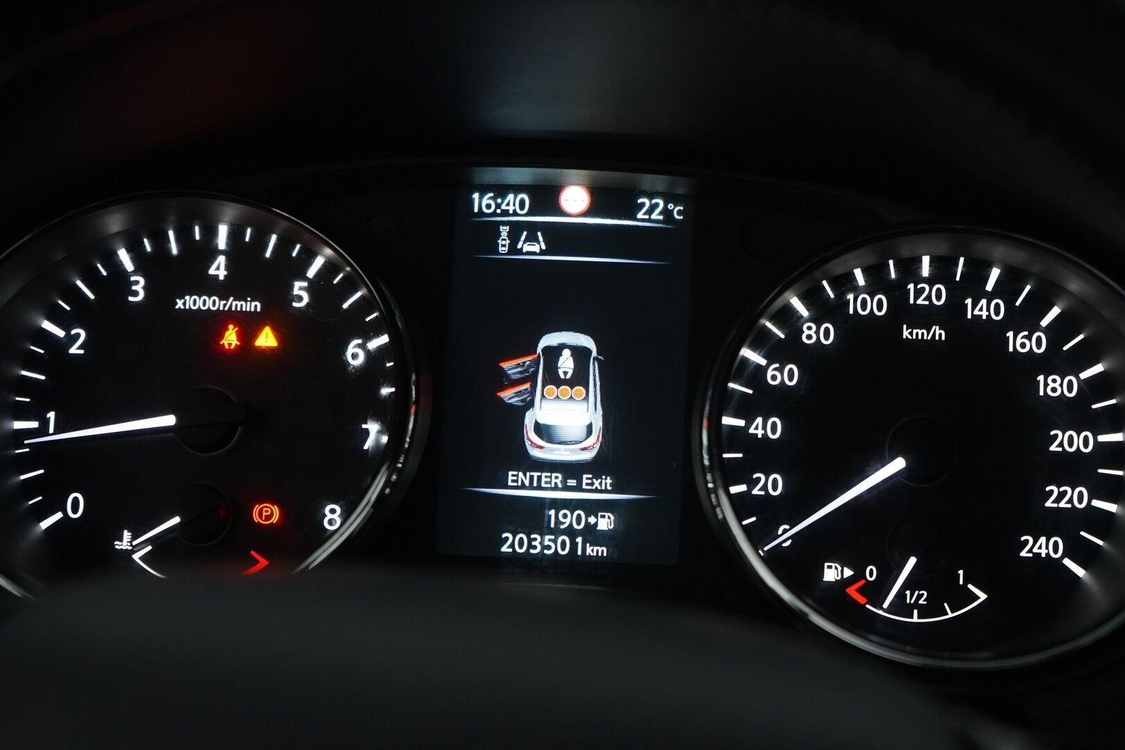 Nissan Qashqai 2017 DIG-T 115 N-Connecta 2WD 6M/T Glass roof - Lasikattto | 360 kamera | Vakkari | Suomi-auto | Hyvät huollot