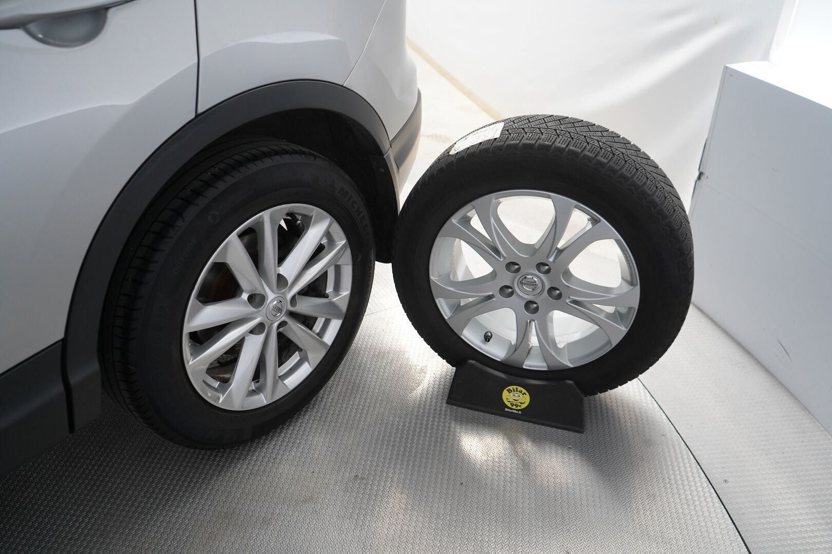 Nissan Qashqai 2017 DIG-T 115 N-Connecta 2WD 6M/T Glass roof - Auto tulossa myyntiin!