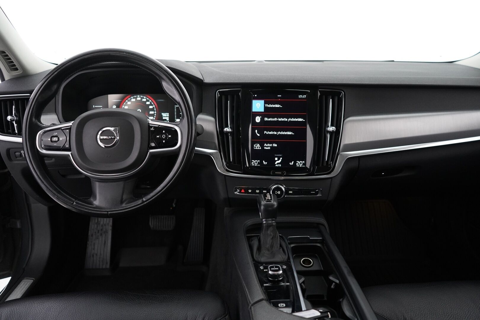 Volvo S90 2017 D3 Momentum aut - | ACC | Webasto | Koukku | Nahkasisusta | Pilot assist | Keyless | Suomi-auto | Kahdet renkaat | Hyvin huollettu / EI Adblue |