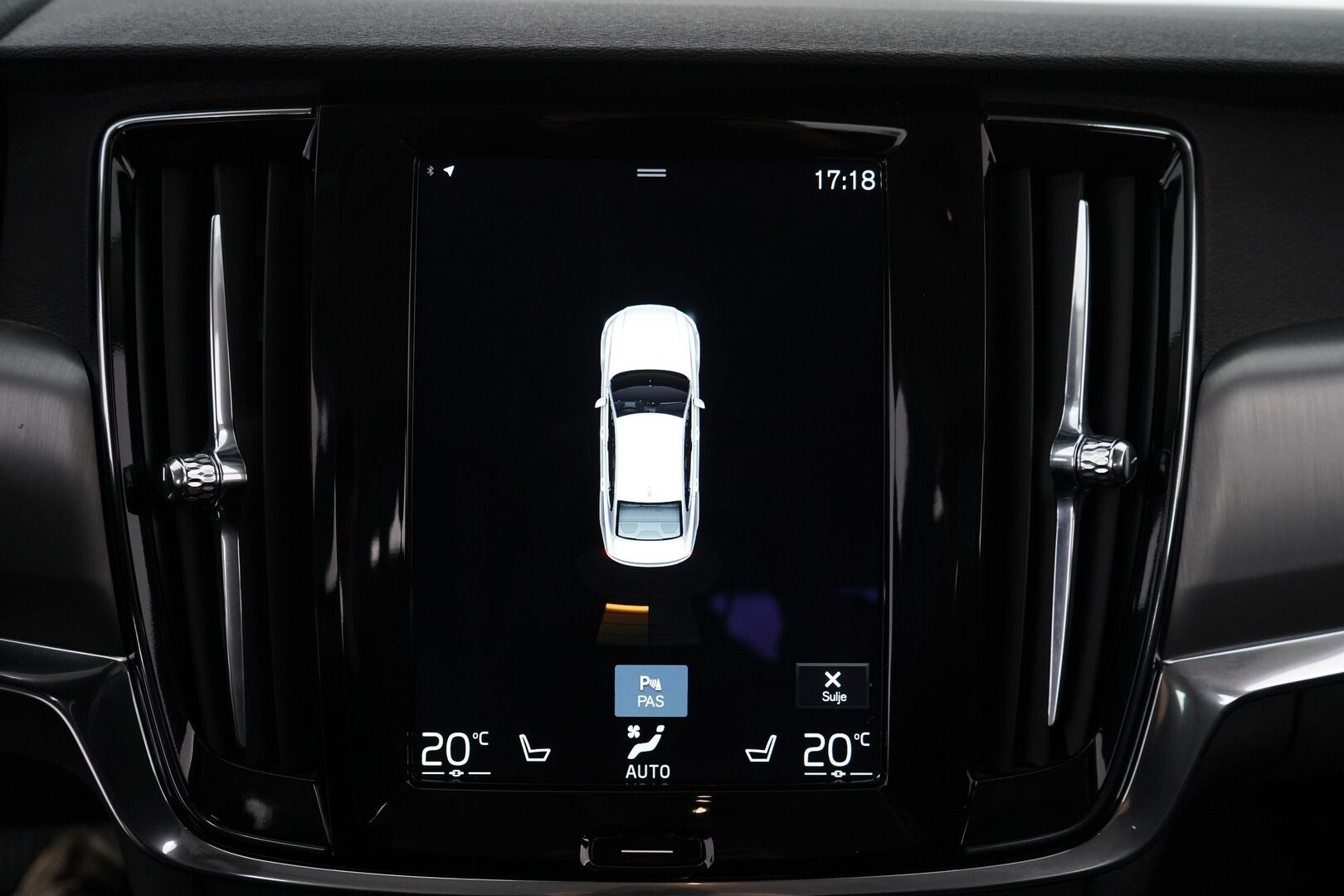 Volvo S90 2017 D3 Momentum aut - | ACC | Webasto | Koukku | Nahkasisusta | Pilot assist | Keyless | Suomi-auto | Kahdet renkaat | Hyvin huollettu / EI Adblue |