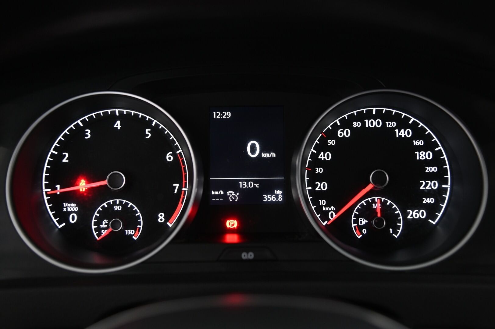 Volkswagen Golf 2017 Comfortline 1,0 TSI 81 kW * ACC / P.kamera / Vetokoukku / Lohkolämmitin * - Kahdet alumiinivanteet / Suomi-auto - HULLUT AVAJAISHULINAT KORKOTARJOUS 3,29 %