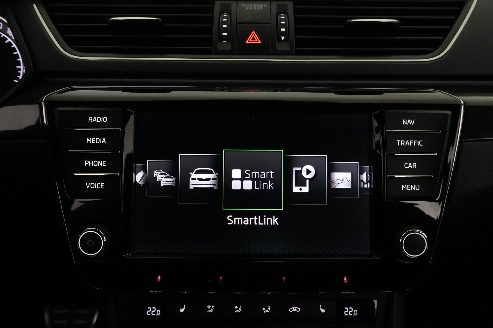 Skoda Superb 2017 2,0 TDI 190 4x4 SportLine DSG Autom. - Webasto | Adapt.Vakkari | Canton | Vetokoukku | Nahka-Alcantara | Adapt.LED