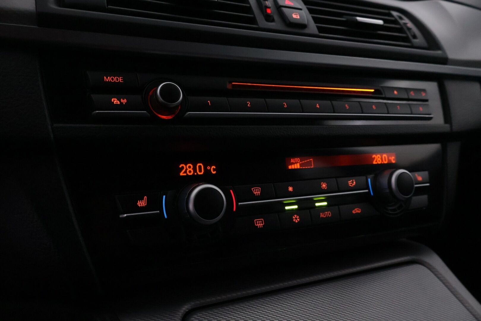 BMW 530 2011 xDrive A F11 Touring M-Sport - YritysOutlet - Myydään vain yrityksille - Todella siistikuntoinen! / BC-Racing alustasarja