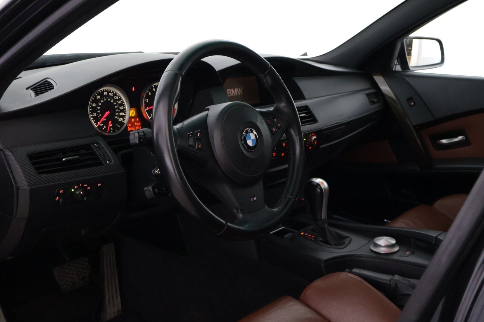 BMW 550 2005 i A Touring E61 M-sport - YritysOutlet - Myydään vain yrityksille - Harvinainen M-sport / 