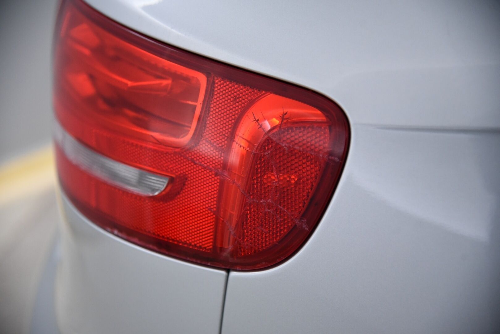 Audi A4 2009 A4 Farmari / Myydään huutokaupat.com:ssa! - Myydään vain huutokaupat.com:ssa!