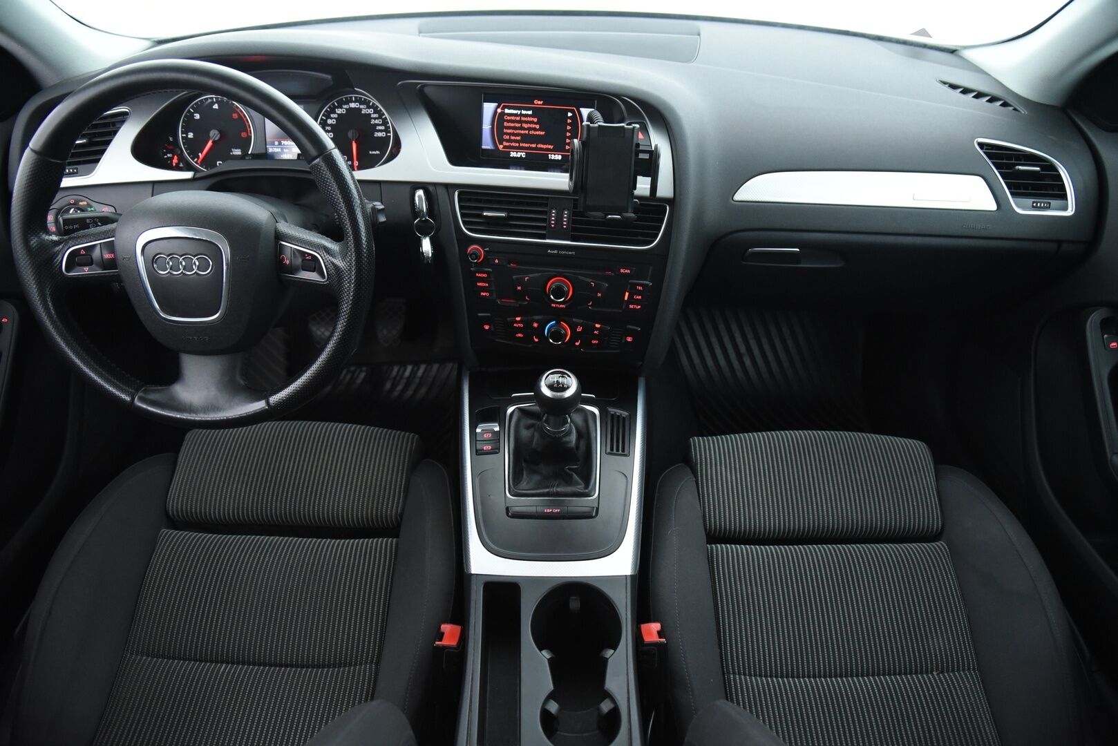 Audi A4 2009 A4 Farmari / Myydään huutokaupat.com:ssa! - Myydään vain huutokaupat.com:ssa!