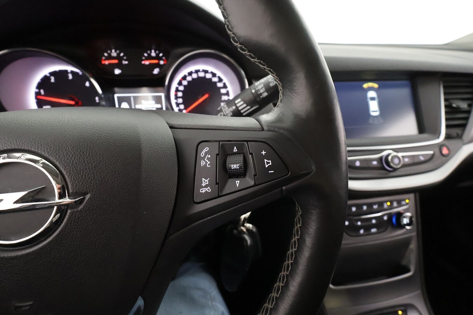 Opel Astra 2017 Sports Tourer Enjoy 1,6 CDTI ecoFLEX Start/Stop 81kW MT6 * Webasto / Vakkari / P.tutkat / 2xRenkaat * - *Suomi-auto / Ei Adblue-järjestelmää*