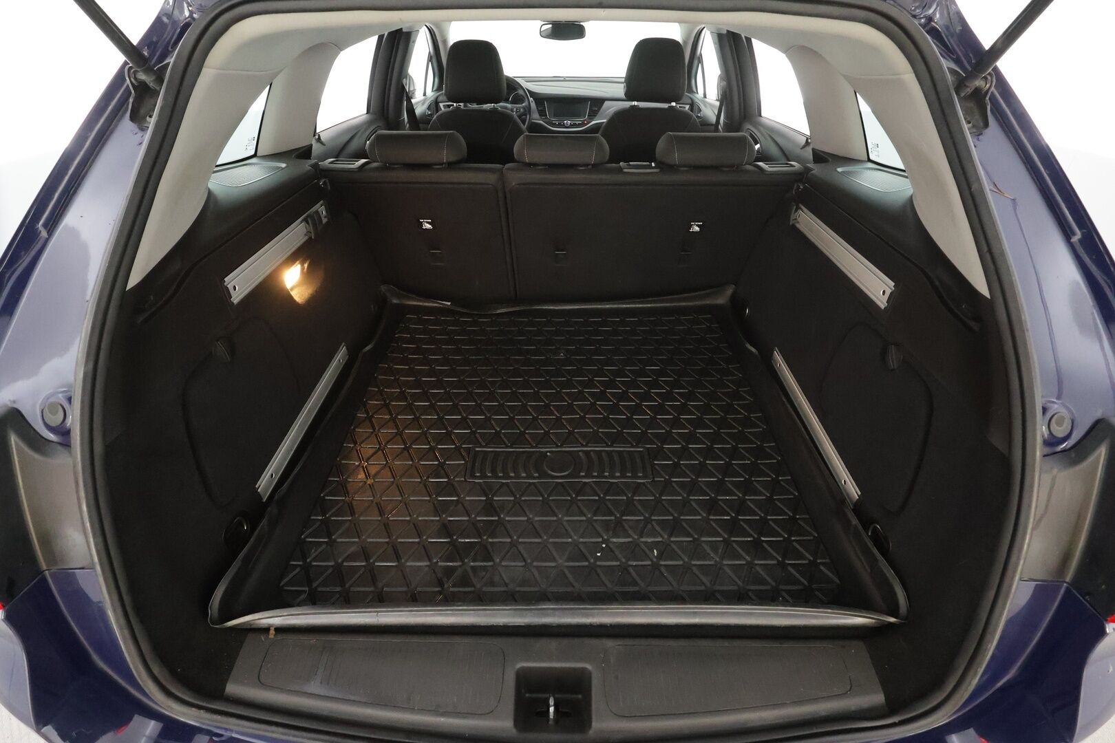 Opel Astra 2017 Sports Tourer Enjoy 1,6 CDTI ecoFLEX Start/Stop 81kW MT6 * Webasto / Vakkari / P.tutkat / 2xRenkaat * - Suomi-auto 