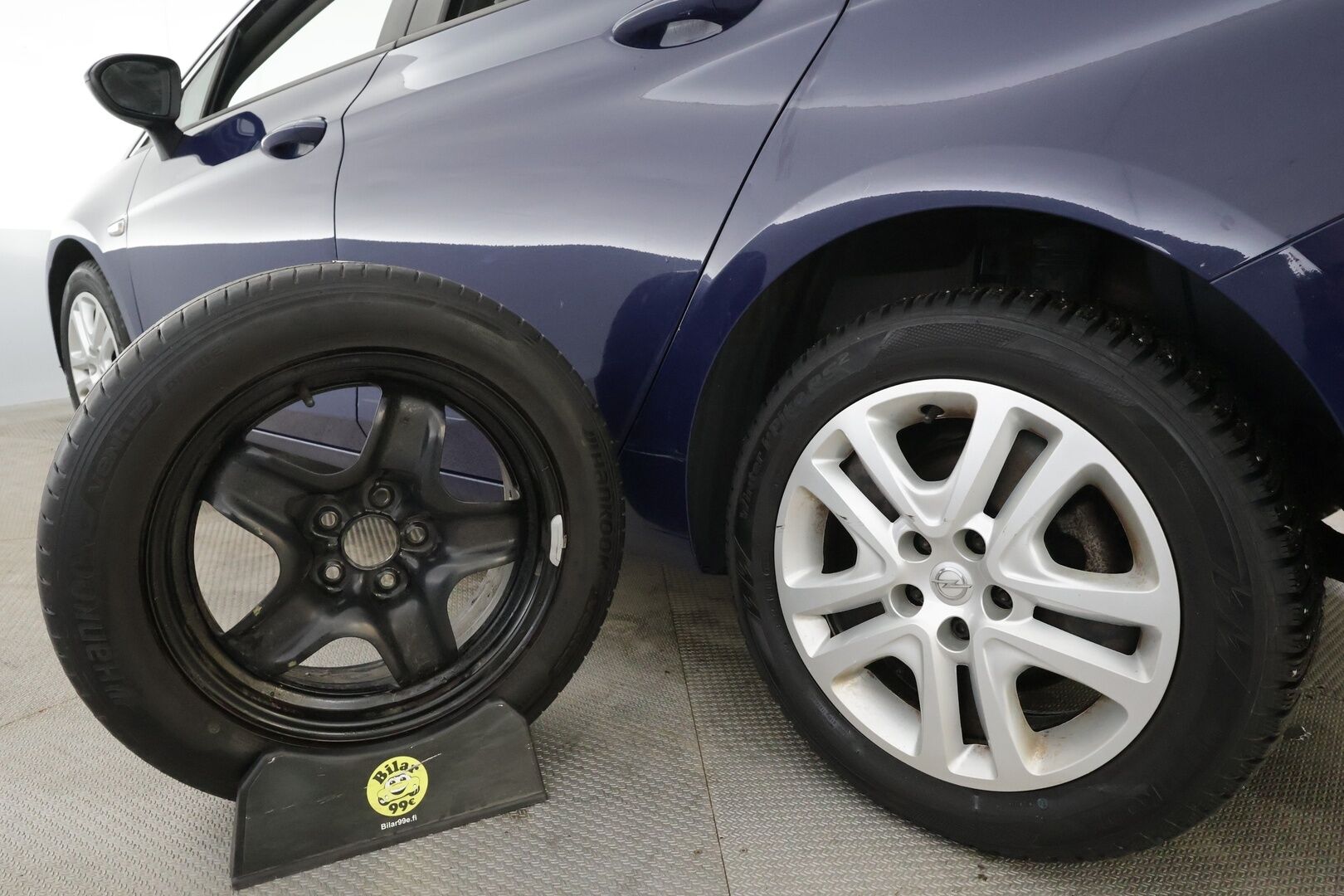 Opel Astra 2017 Sports Tourer Enjoy 1,6 CDTI ecoFLEX Start/Stop 81kW MT6 * Webasto / Vakkari / P.tutkat / 2xRenkaat * - *Suomi-auto / Ei Adblue-järjestelmää*