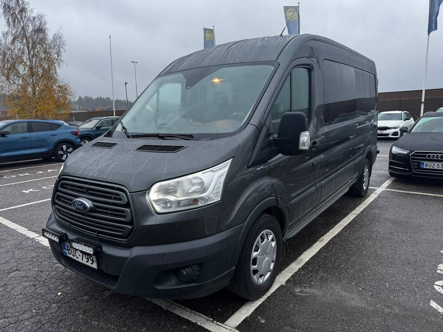 Ford Transit 2019 Van 350 2,0 TDCi 170 hv A6 5P Matkailuauto L3H2 - Suomiauto | Webasto | Koukku | Tamlans Sisusta | Mikro & Invertteri | Peruutuskamera | Nahka-Alcantara | 5-Paikkainen Matkailuauto | UPEA!