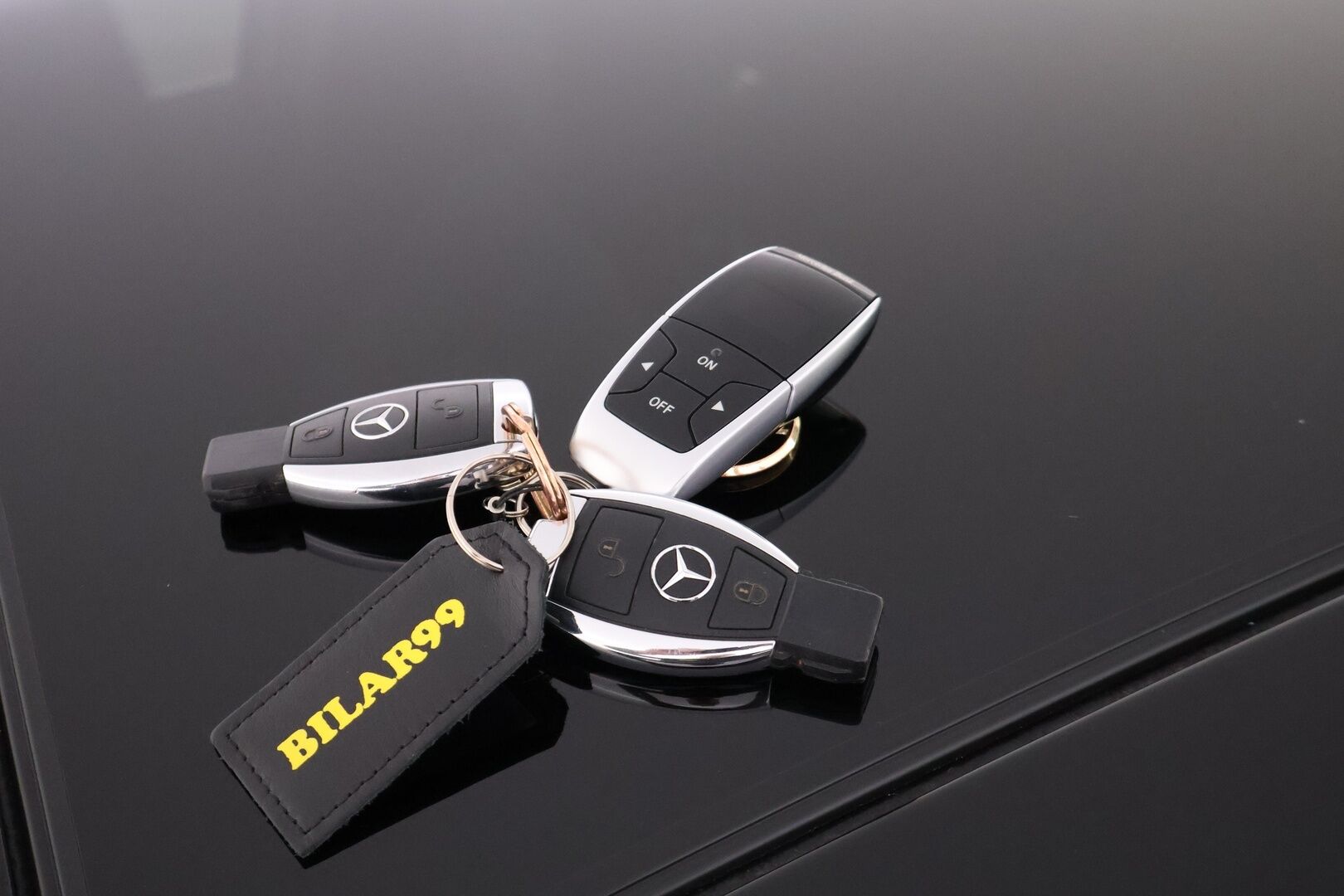 Mercedes-Benz B 2015 B 250 Farmari (AC) 5ov 1991cm3 A - Webasto / Panorama / kahdet renkaat / Koukku