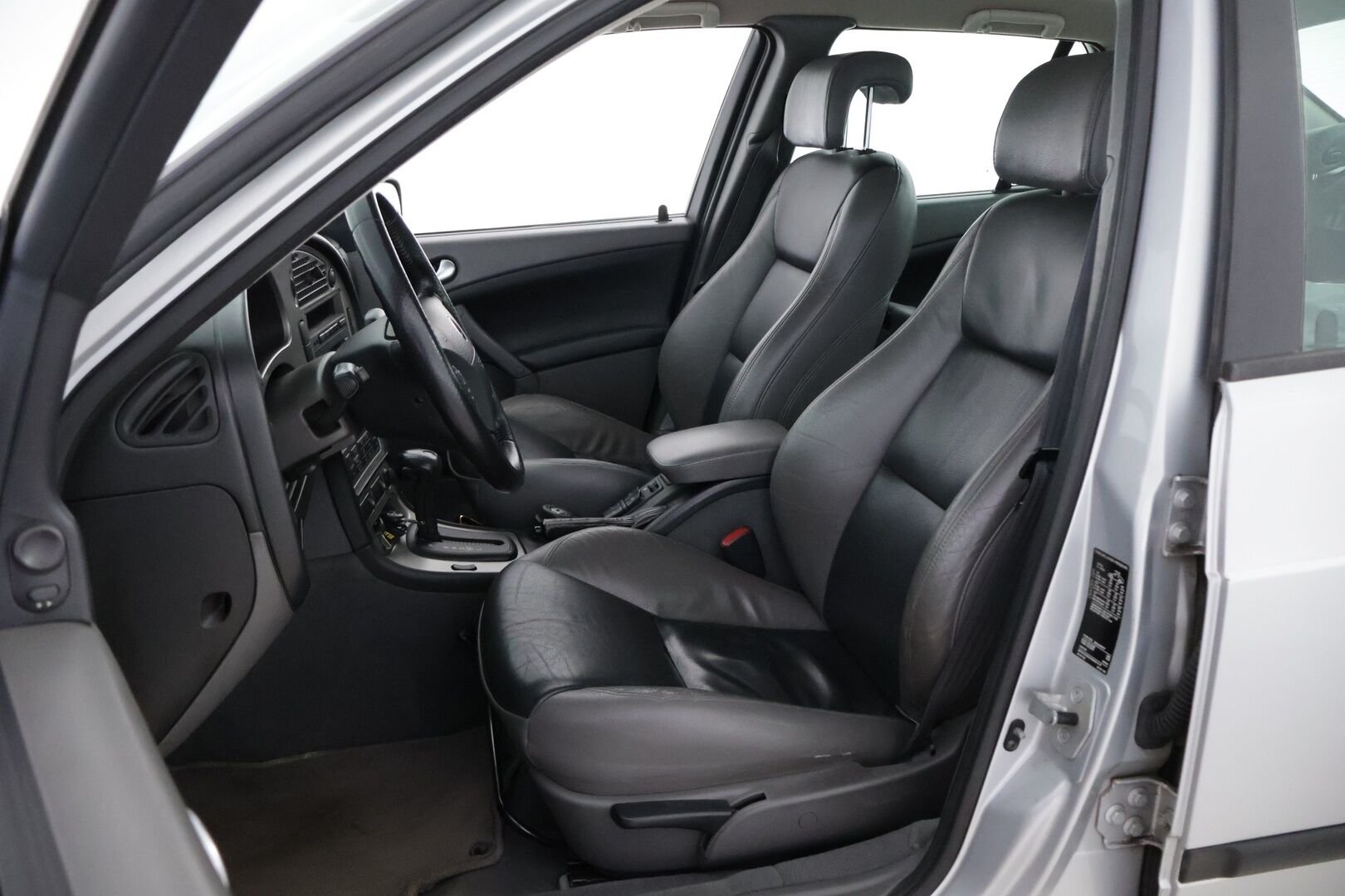 Saab 9-5 2004 Aero - YritysOutlet - Myydään vain yrityksille - – Tämä auto myydään YritysOutlet -valikoimasta vain yritykselle
