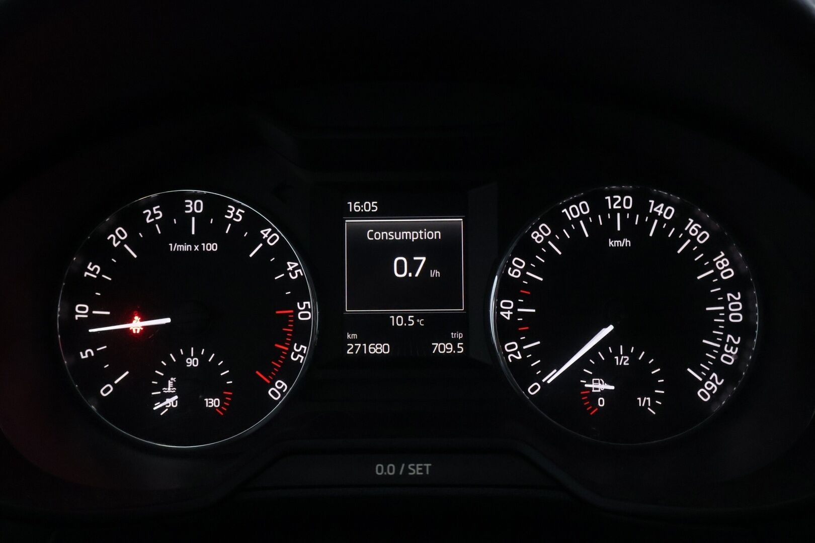 Skoda Octavia 2015 Combi 2,0 TDI 150 4x4 Elegance *Myydän Huutokaupat.com - | Juuri leimattu | Webasto | Koukku | Vakkari | KeyLessGo | Lämmitettävä tuulilasi | Suomi-auto |