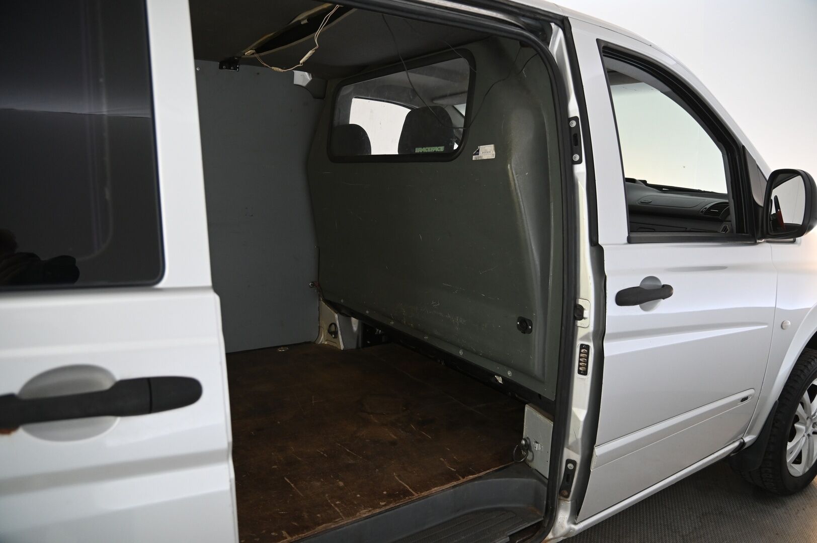 Mercedes-Benz Vito 2007 115 CDI 4x4 - P-kamera | Penkinlämmittimet | Juuri katsastettu