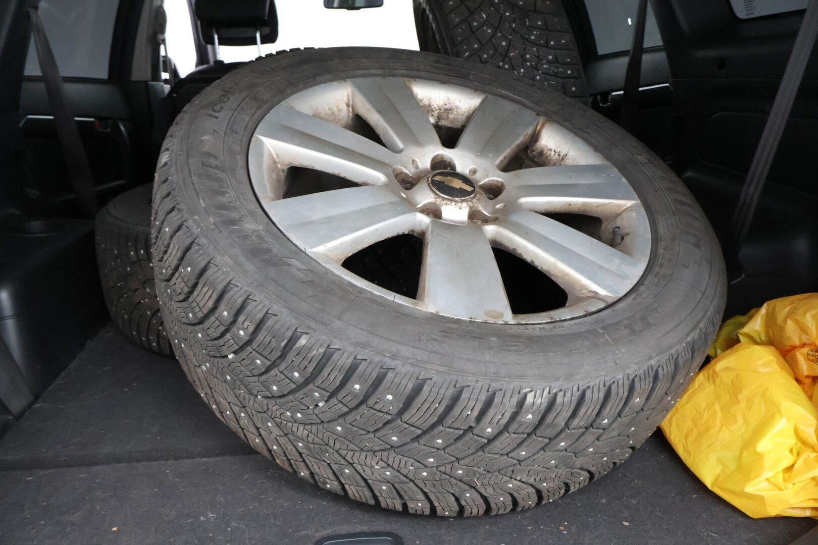 Chevrolet Captiva 2007 – Tämä auto myydään YritysOutlet -valikoimasta vain yritykselle - – Tämä auto myydään YritysOutlet -valikoimasta vain yritykselle - Osta nyt, maksa vasta ensi vuonna