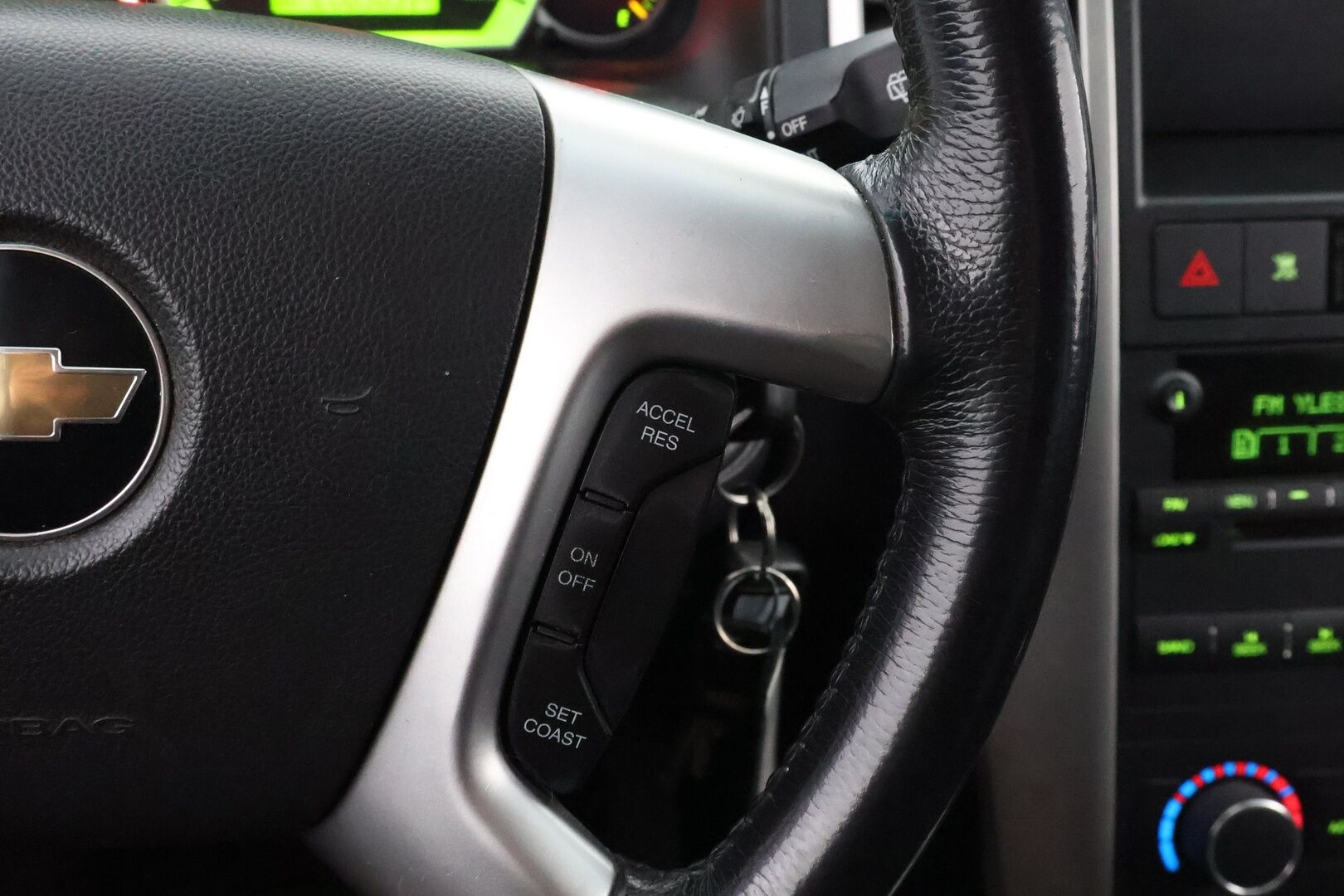 Chevrolet Captiva 2007 – Tämä auto myydään YritysOutlet -valikoimasta vain yritykselle - – Tämä auto myydään YritysOutlet -valikoimasta vain yritykselle - Osta nyt, maksa vasta ensi vuonna