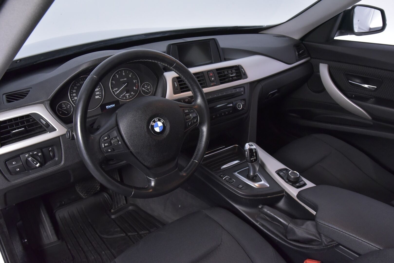 BMW 320 Gran Turismo 2015 F34 20d TwinPower Turbo A Limited xDrive Edition *Koukku / Vakkari / Xenon / Sähkökontti* - Tulossa myyntiin! - HULLUT AVAJAISHULINAT KORKOTARJOUS 3,29 %