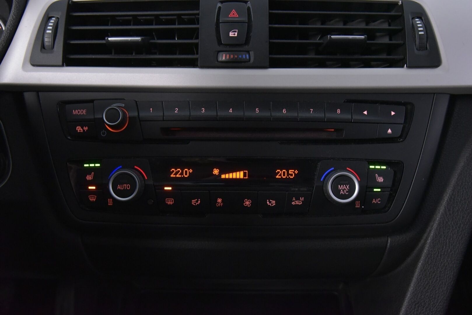 BMW 320 Gran Turismo 2015 F34 20d TwinPower Turbo A Limited xDrive Edition *Koukku / Vakkari / Xenon / Sähkökontti* - Tulossa myyntiin! - HULLUT AVAJAISHULINAT KORKOTARJOUS 3,29 %