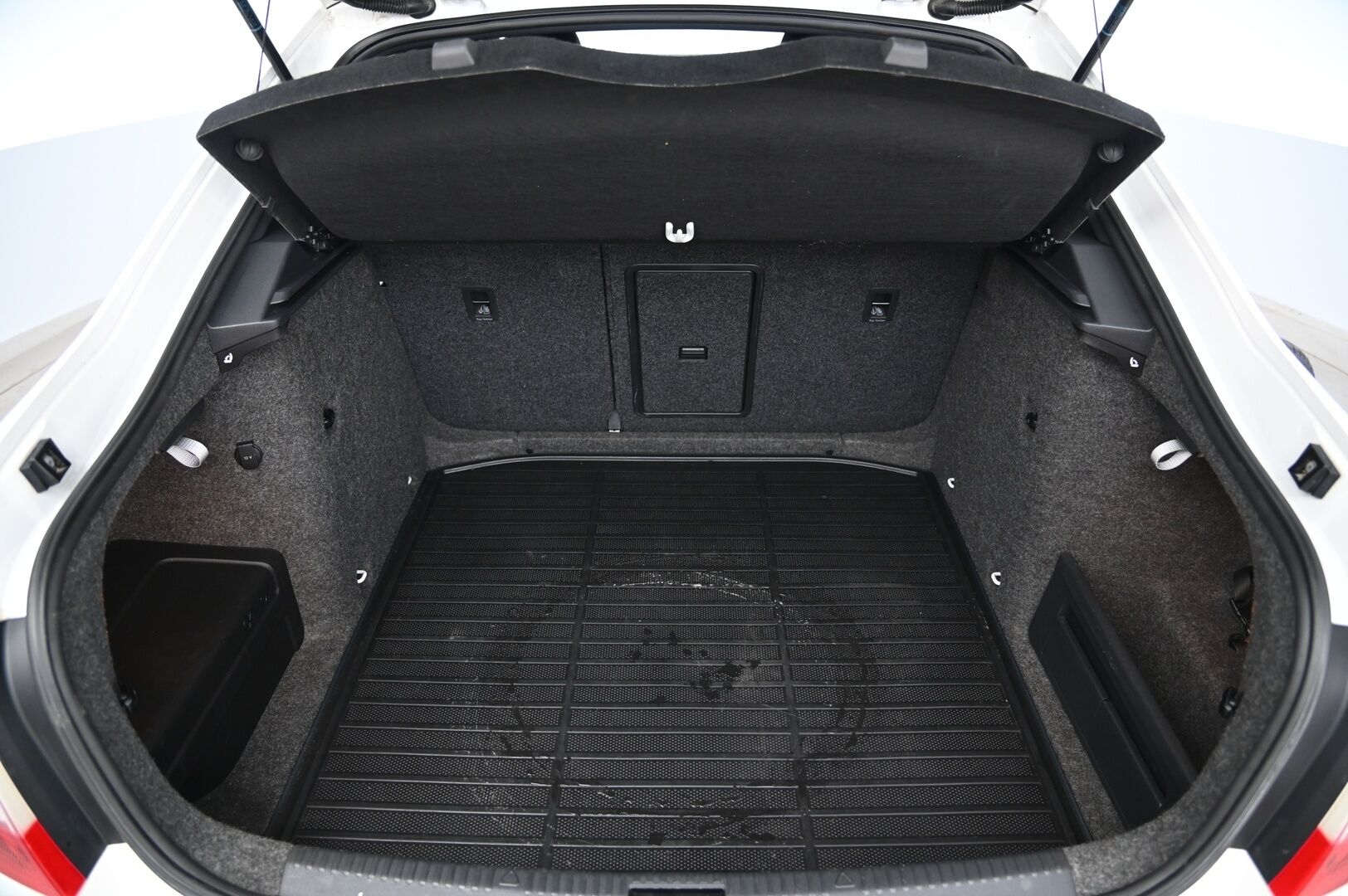 Skoda Octavia 2015 2,0 TSI RS Challenge *Suomi-Auto / ACC / Canton / Lohko + pistoke / Juuri huollettu* - *Juuri katsastettu!* / Urheiluistuimet / Kessy / P-tutka / 2X renkaat / Siisti