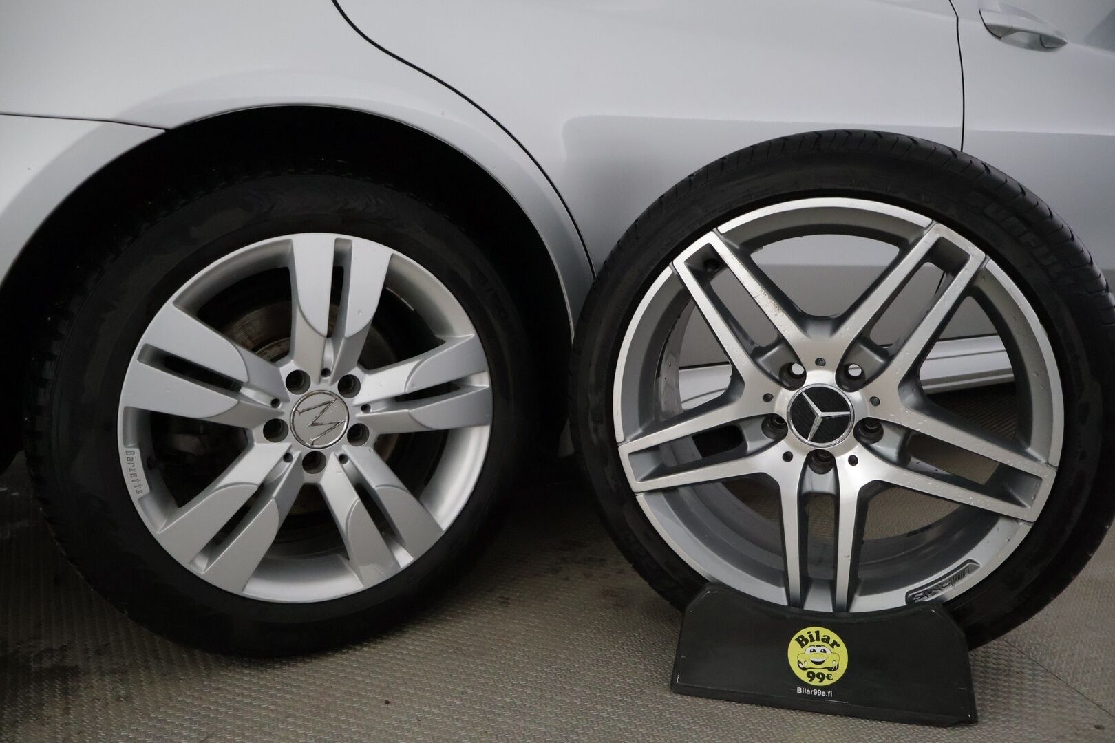 Mercedes-Benz E 2013 E 350 BLUETEC T 4MATIC ** AMG / Vakkari / LED / Ambient / Nahka-Alcantra* - 2 renkaat / Upea Nelikko!* 