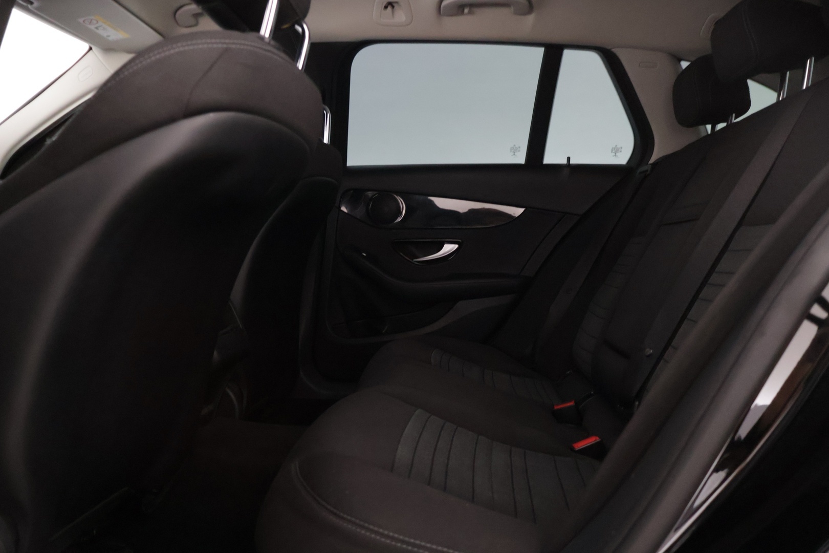 Mercedes-Benz C 2017 180 d T A Premium Business - | Suomi-auto | ILS | Sport-penkit | Tutkat edessä ja takana | Vakkari | Huollettu  116tkm 2/2026 |