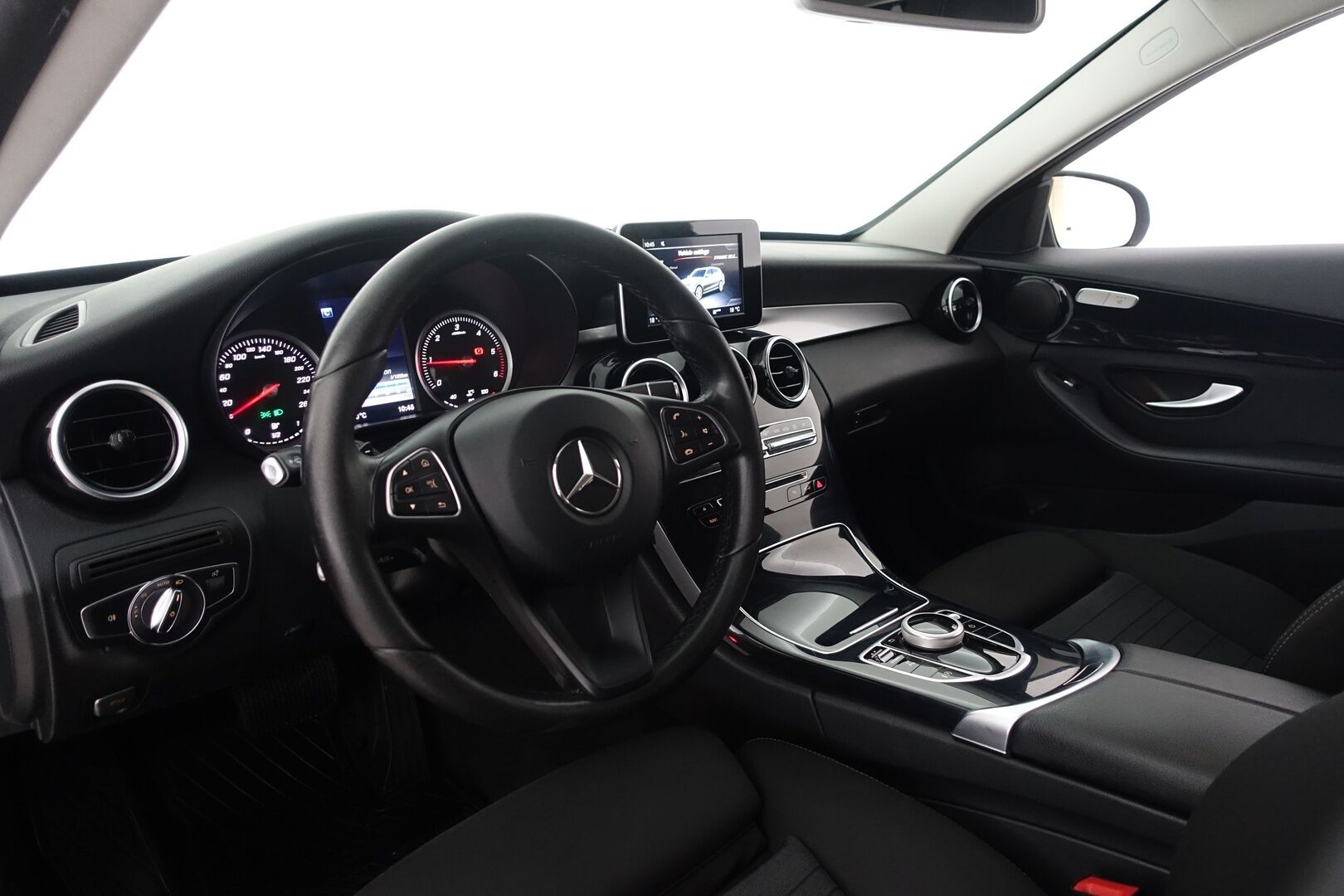 Mercedes-Benz C 2017 180 d T A Premium Business - | Suomi-auto | ILS | Sport-penkit | IHC+| Tutkat | Vakkari | 