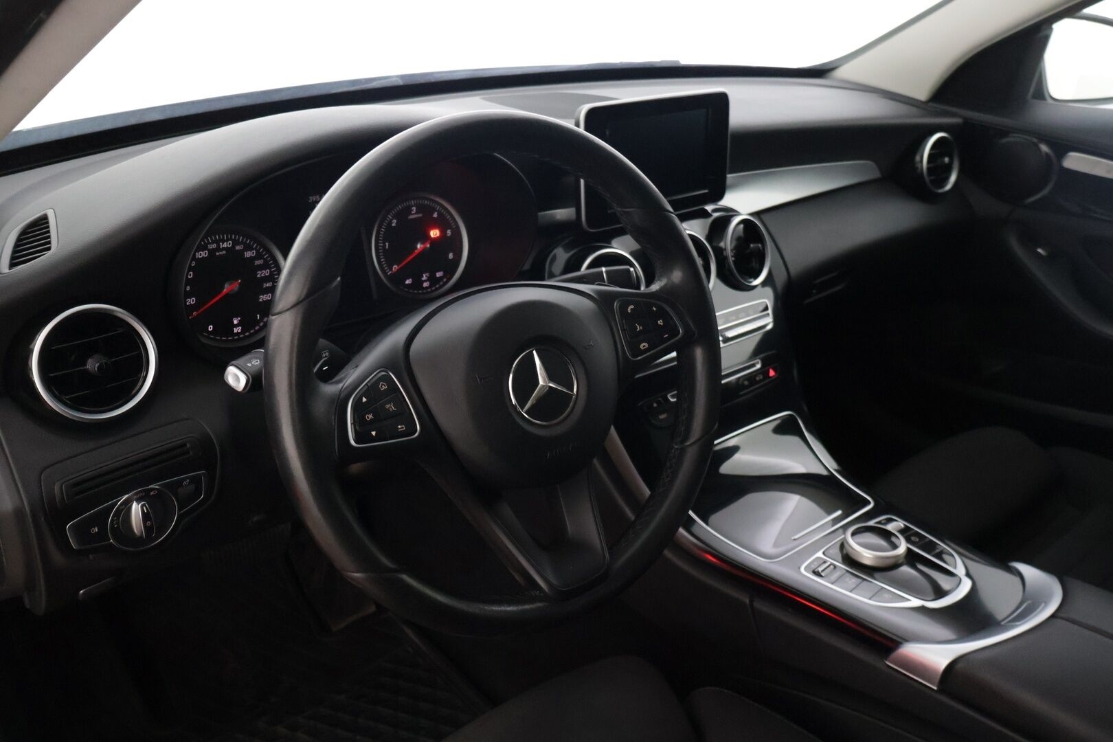 Mercedes-Benz C 2017 180 d T A Premium Business - | Suomi-auto | ILS | Sport-penkit | Tutkat edessä ja takana | Vakkari | Huollettu  116tkm 2/2026 |