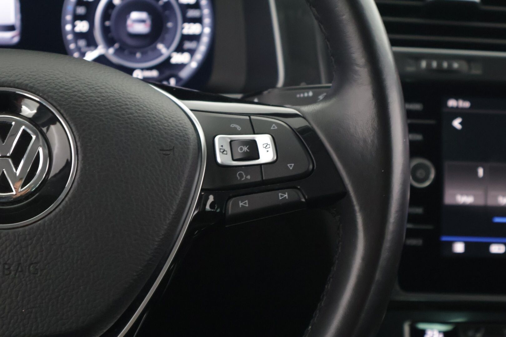 Volkswagen Golf 2017 Variant Alltrack 1,8 TSI 132 kW (180 hv) 4MOTION DSG-automaatti *Digimittaristo / Acc / Kessy / Navi / Ratinlämmitin!* - *Tilava / Moderni / Tyylikäs!*