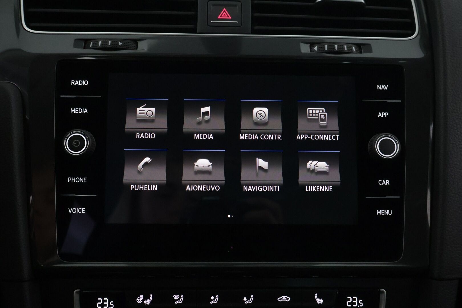 Volkswagen Golf 2017 Variant Alltrack 1,8 TSI 132 kW (180 hv) 4MOTION DSG-automaatti *Digimittaristo / Acc / Kessy / Navi / Ratinlämmitin!* - *Tilava / Moderni / Tyylikäs!*