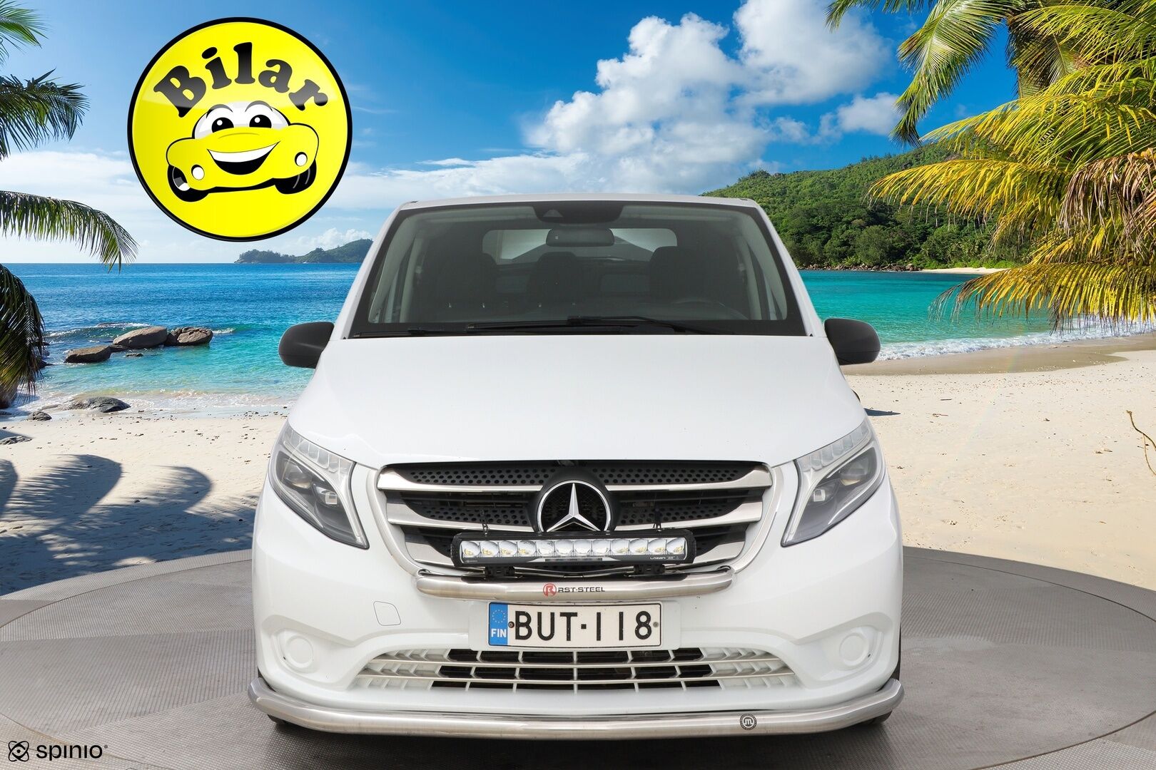 Mercedes-Benz Vito 2018 116CDI 4x4-3,05/32K keskipitkä A2 A Winter - Suomiauto | Webasto | Koukku | ILS LED | Peruutuskamera | Vakkari | Karjarauta | Näyttävä yksilö | Juuri tullut Tampereelle!